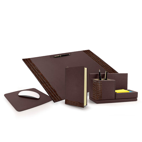 kit de oficina con textura de cocodrilo