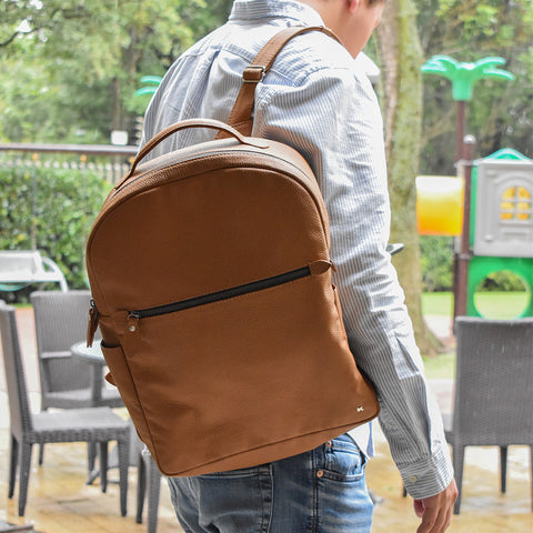 mochila-premium-cuero-hombre
