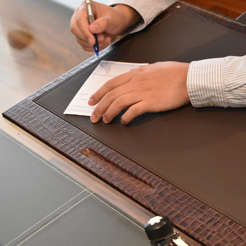 protector-de-escritorio-de-piel-Koon-Artesanos