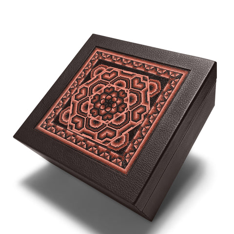 Caja de té 9 divisiones con huichol